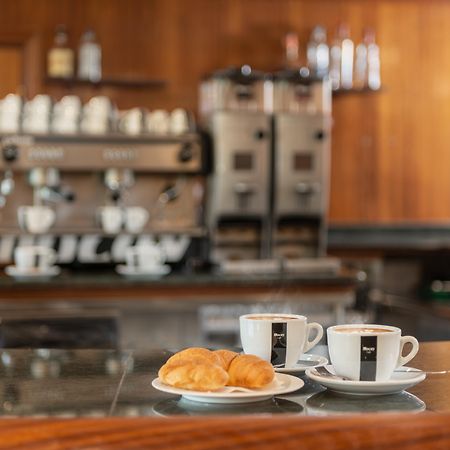 Tryp Bilbao Sondika Hotel Екстер'єр фото