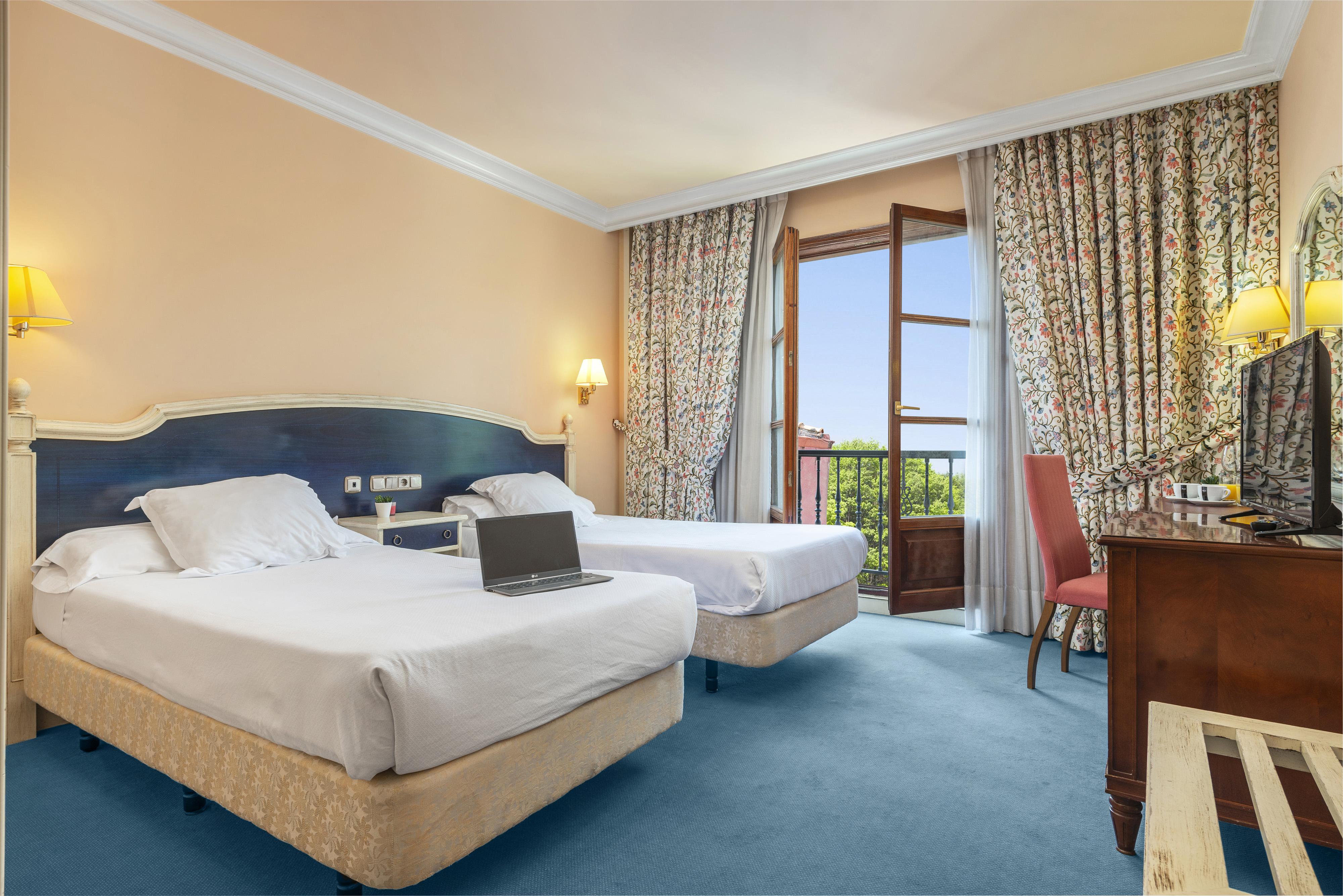 Tryp Bilbao Sondika Hotel Екстер'єр фото