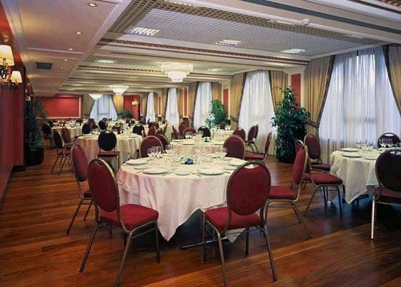 Tryp Bilbao Sondika Hotel Ресторан фото